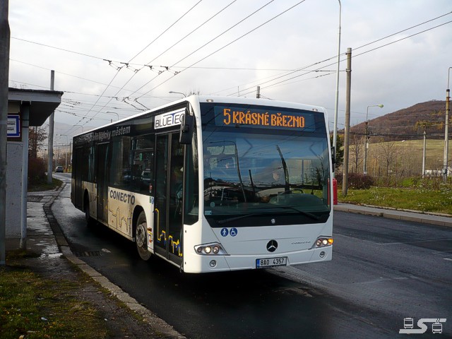 Kliknut�m okno zav�ete