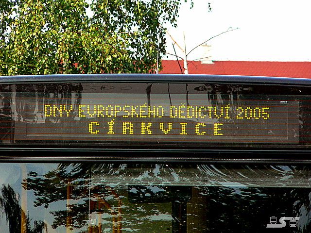 Kliknut�m okno zav�ete